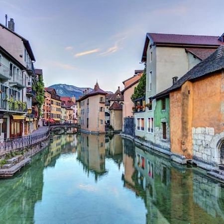 La Perle Carnot - Vieille Ville Annecy Esterno foto